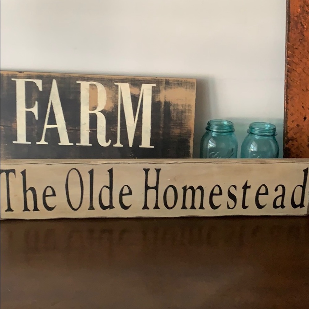 Barn wood hanging sign